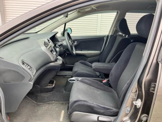 ストリームX 4WD 1800 ５Dr