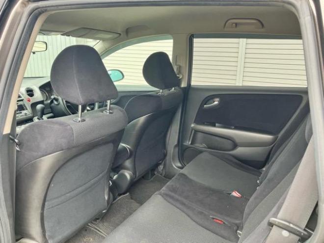 ストリームX 4WD 1800 ５Dr