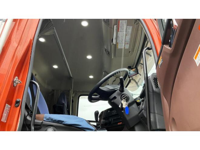 プロフィア中古　4段ラジコンセルフクレーン　大型トラック