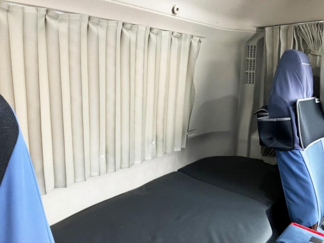 プロフィア中古　4段ラジコンセルフクレーン　大型トラック