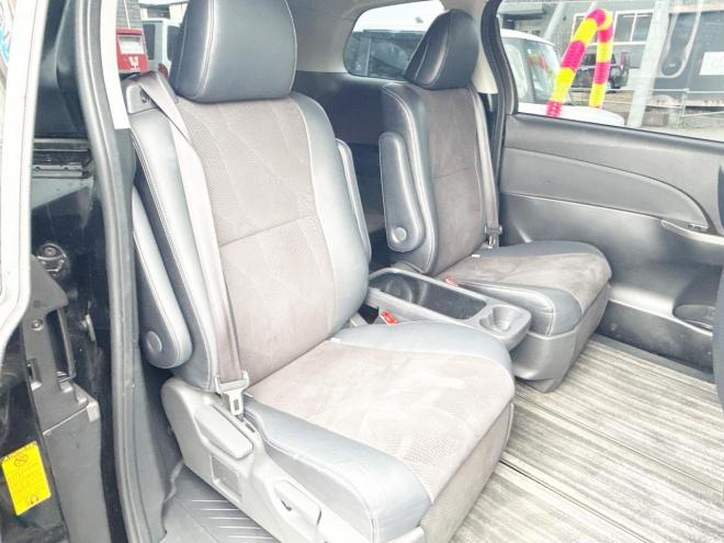 エスティマハイブリッドハイブリッド2.4アエラス プレミアムED 4WD　ローンが不安な方＜優遇ローン＞　本州仕入　寒冷地仕様　純正SDナビ　後席モニター 4WD 2400 5Dr