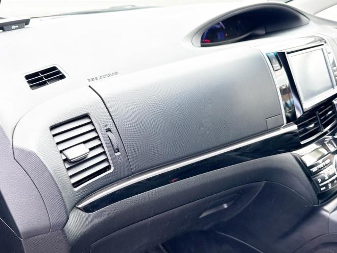 エスティマハイブリッドハイブリッド2.4アエラス プレミアムED 4WD　ローンが不安な方＜優遇ローン＞　本州仕入　寒冷地仕様　純正SDナビ　後席モニター 4WD 2400 5Dr