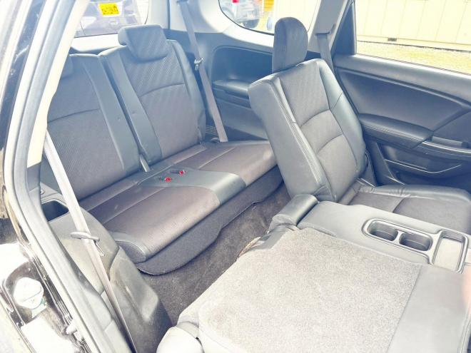 オデッセイ2.4アブソルート 4WD　ローンが不安な方＜優遇ローン1年保証　社外ナビ 