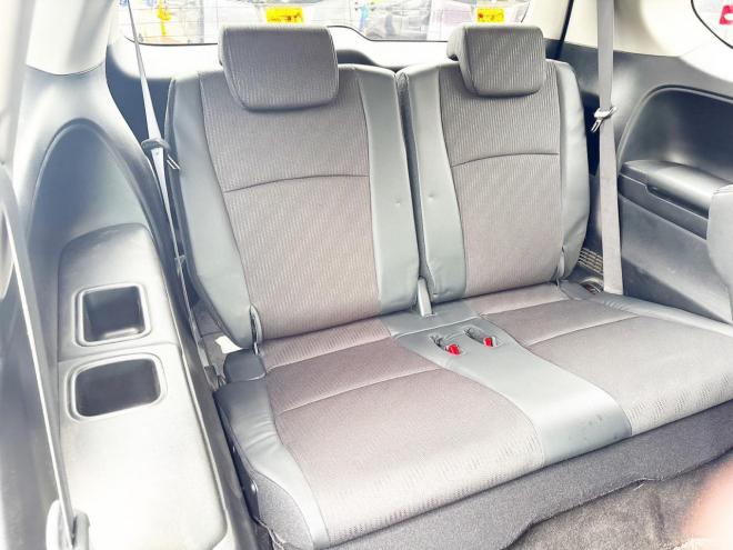 オデッセイ2.4アブソルート 4WD　ローンが不安な方＜優遇ローン1年保証　社外ナビ 