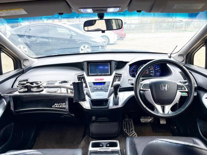 オデッセイ2.4アブソルート 4WD　ローンが不安な方＜優遇ローン1年保証　社外ナビ 