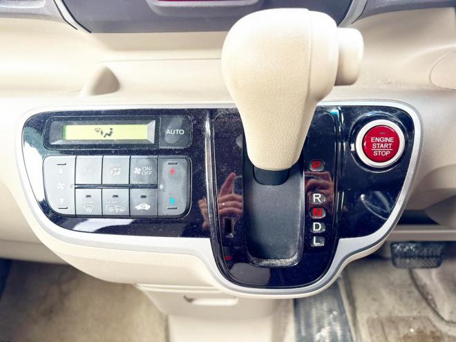 N-BOX660G Lパッケージ 4WD　ローンが不安な方＜優遇ローン＞本州仕入 1年保証　片側パワースライドドア