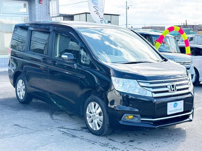 ステップワゴン2.0G Eセレクション 4WD　ローンが不安な方＜優遇ローン＞　本州仕入 寒冷地仕様　純正9型ナビ　フルセグTV 4WD 2000 5Dr