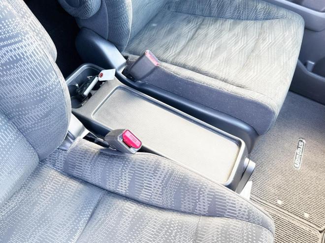 ステップワゴン2.0G Eセレクション 4WD　ローンが不安な方＜優遇ローン＞　本州仕入 寒冷地仕様　純正9型ナビ　フルセグTV 4WD 2000 5Dr