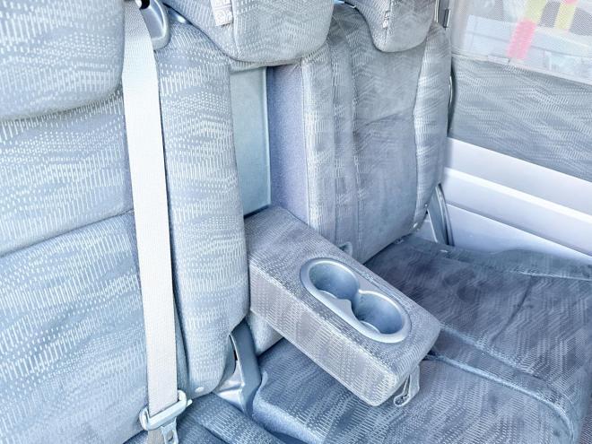 ステップワゴン2.0G Eセレクション 4WD　ローンが不安な方＜優遇ローン＞　本州仕入 寒冷地仕様　純正9型ナビ　フルセグTV 4WD 2000 5Dr