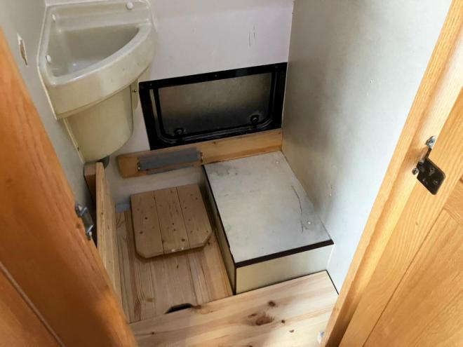 コースター中古　キャンピング