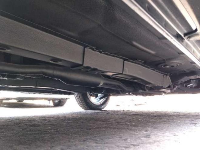 ワゴンRFX リミテッド 4WD　ABS　スマートキー　プッシュスタート　アイドリングストップ　ナビTV　ドライブレコーダー　ドアミラーウインカー　D席シートヒーター　夏冬アルミタイヤ付　車検令和10年4月 660