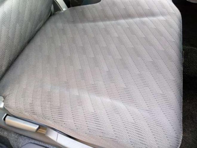 ワゴンRFX リミテッド 4WD　ABS　スマートキー　プッシュスタート　アイドリングストップ　ナビTV　ドライブレコーダー　ドアミラーウインカー　D席シートヒーター　夏冬アルミタイヤ付　車検令和10年4月 660