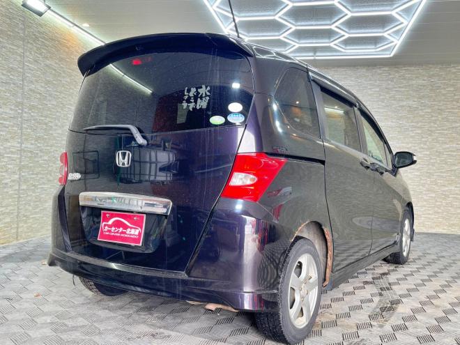 フリード1.5GエアロLパッケージ 4WD 5年保証 スマキー パワスラ ナビTV Bカメ ETC 寒冷地仕様 禁煙 車検整備2年付 修復歴無