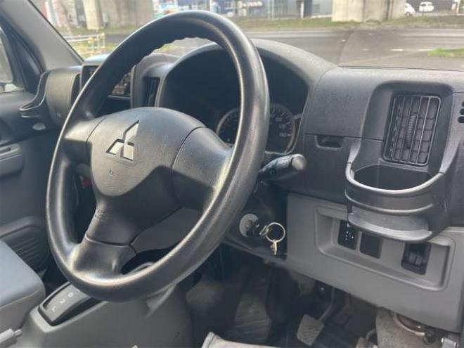 ミニキャブバン ブラボー ハイルーフ 4WD　新在　庫　限　定　値　下　　中 660