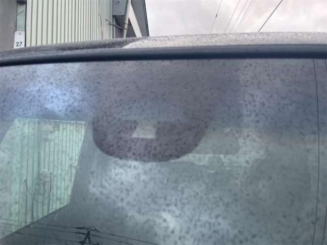 N-BOXカスタムG Aパッケージ 4WD　新在　庫　限　定　値　下　　中 660