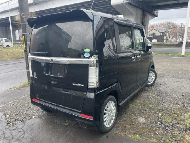 N-BOXカスタムG Aパッケージ 4WD　新在　庫　限　定　値　下　　中 660