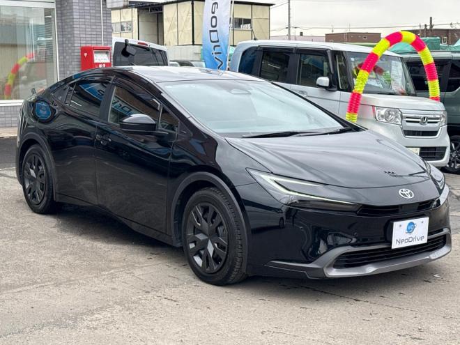 プリウス2.0G E-Four 4WD　ローンが不安な方＜優遇ローン＞　本州仕入　寒冷地仕様　軽減ブレーキ　レーンキープ 4WD 2000 5Dr