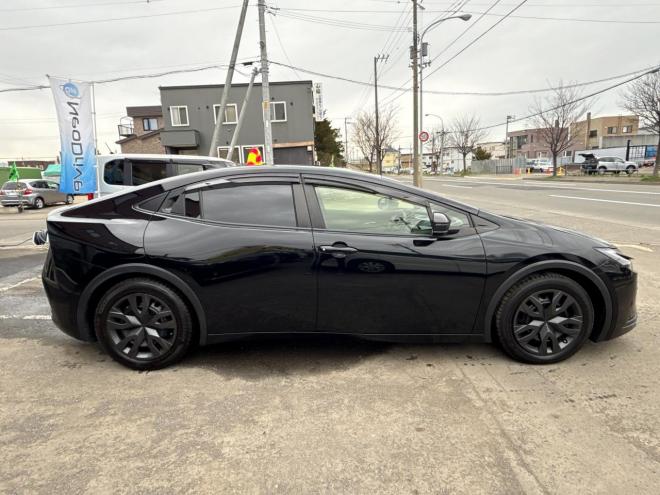 プリウス2.0G E-Four 4WD　ローンが不安な方＜優遇ローン＞　本州仕入　寒冷地仕様　軽減ブレーキ　レーンキープ 4WD 2000 5Dr