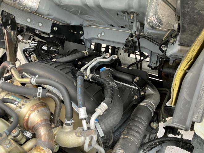 レンジャー中古　増t　家畜運搬車6.7m　中型トラック