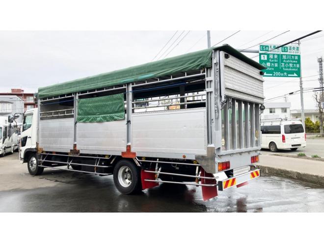 レンジャー中古　増t　家畜運搬車6.7m　中型トラック