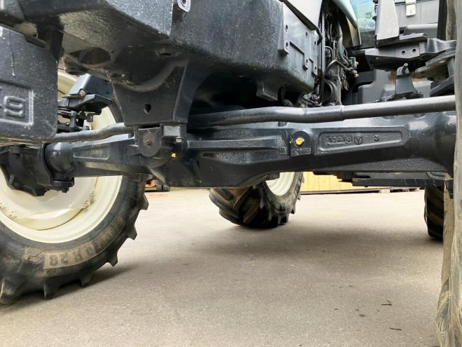 トラクターニューホランド　中古　T6.140