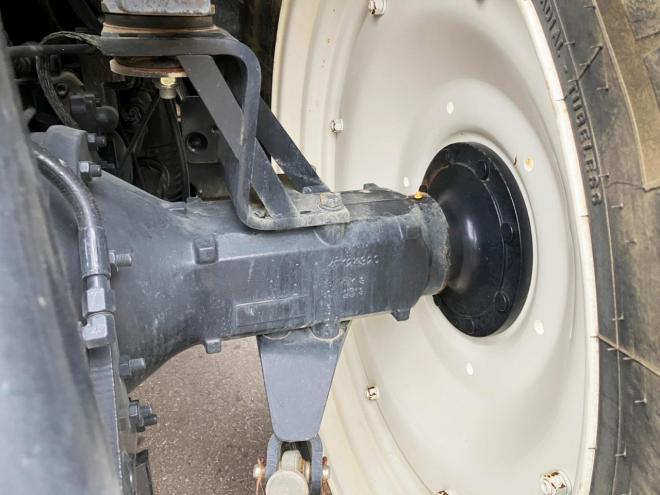 トラクターニューホランド　中古　T6.140