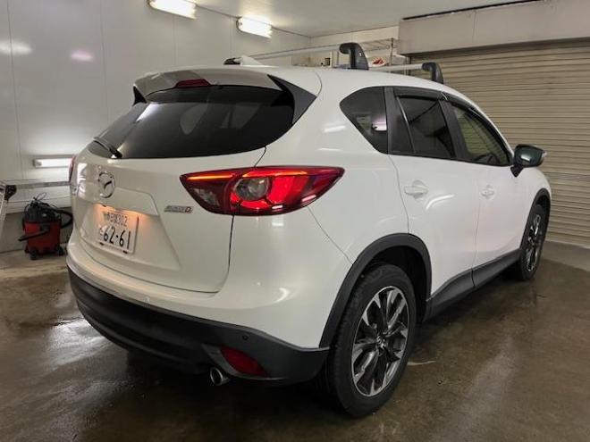 CX-5ＸＤ　Ｌパッケージ　本州仕入　寒冷地仕様　禁煙車　スカイアクティブディーゼルターボ　純正１９インチＡＷ　社外１７ＡＷ＋スタッドレスタイヤ付　ブラインドスポット　車線逸脱警報　レーダークルーズコントロール　ＥＴＣ 4WD 2200 5Dr