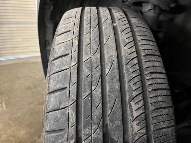 CX-5ＸＤ　Ｌパッケージ　本州仕入　寒冷地仕様　禁煙車　スカイアクティブディーゼルターボ　純正１９インチＡＷ　社外１７ＡＷ＋スタッドレスタイヤ付　ブラインドスポット　車線逸脱警報　レーダークルーズコントロール　ＥＴＣ 4WD 2200 5Dr