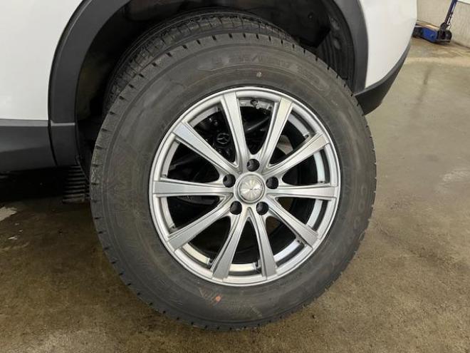 CX-5ＸＤ　Ｌパッケージ　本州仕入　寒冷地仕様　禁煙車　スカイアクティブディーゼルターボ　純正１９インチＡＷ　社外１７ＡＷ＋スタッドレスタイヤ付　ブラインドスポット　車線逸脱警報　レーダークルーズコントロール　ＥＴＣ 4WD 2200 5Dr