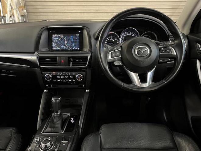 CX-5ＸＤ　Ｌパッケージ　本州仕入　寒冷地仕様　禁煙車　スカイアクティブディーゼルターボ　純正１９インチＡＷ　社外１７ＡＷ＋スタッドレスタイヤ付　ブラインドスポット　車線逸脱警報　レーダークルーズコントロール　ＥＴＣ 4WD 2200 5Dr