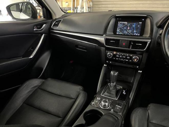 CX-5ＸＤ　Ｌパッケージ　本州仕入　寒冷地仕様　禁煙車　スカイアクティブディーゼルターボ　純正１９インチＡＷ　社外１７ＡＷ＋スタッドレスタイヤ付　ブラインドスポット　車線逸脱警報　レーダークルーズコントロール　ＥＴＣ 4WD 2200 5Dr