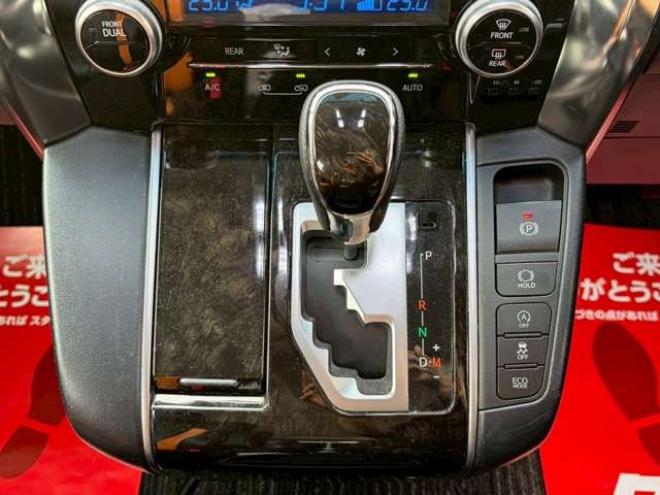 ヴェルファイア2.5 Z 4WD　純正ナビ　TRDエアロ　両側パワスラ　バックカメラ　社外アルミホイール　ETC　車高調　パワステ　パワーウィンドウ　キーレスエントリー　ABS　盗難防止装置　横滑り防止装置　エアコン　3列シート 2500