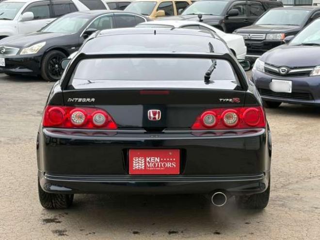 インテグラタイプR　2.0　ワンオーナー　レカロシート　パワステ　パワーウィンドウ　純正アルミホイール　ABS　キーレスエントリー　横滑り防止装置　エアコン　盗難防止装置 2WD 2000