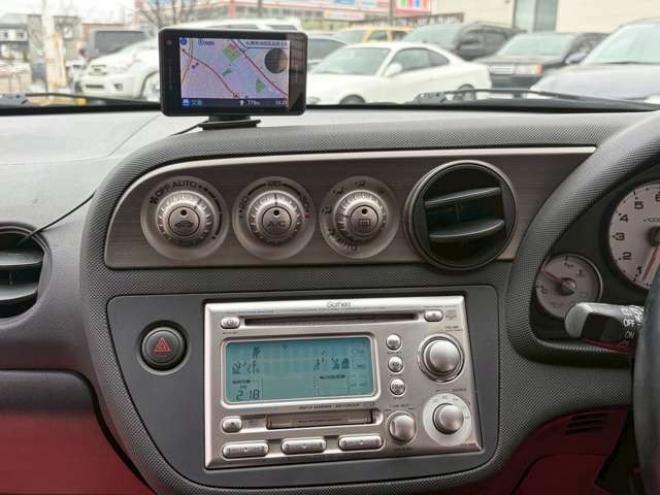 インテグラタイプR　2.0　ワンオーナー　レカロシート　パワステ　パワーウィンドウ　純正アルミホイール　ABS　キーレスエントリー　横滑り防止装置　エアコン　盗難防止装置 2WD 2000