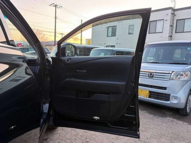 レクサスRXハイブリッド 450h 4WD　サンルーフ　電動リアゲート　純正ナビ　バックカメラ　電動シート　パワステ　パワーウィンドウ　クルーズコントロール　エンジンスターター　アルミホイール　盗難防止装置　横滑り防止装置　ドライブレコーダー 3500