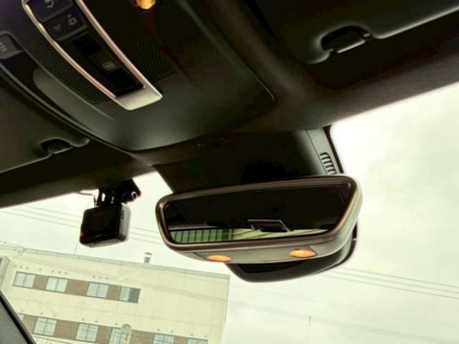 ベンツCLAクラス CLA250 4マチック 4WD　ナビ　バックカメラ　ETC　キーレスエントリー　シートヒーター　エアコン　クルーズコントロール　ABS　盗難防止装置　パワステ　パワーウィンドウ　横滑防止装置　パーキングアシスト　アイドリングストップ 正規輸入車 2000