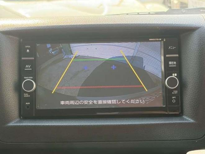 キャラバンNV350 2.5 プレミアムGX ロングボディ ディーゼルターボ 4WD　ヒッチメンバー　エンジンスターター　パワステ　パワーウィンドウ　純正ナビ　バックカメラ　ETC　社外アルミホイール　ABS　キーレスエントリー　ドライブレコーダー 2500