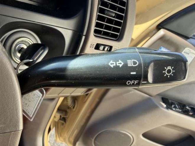 ハイラックスサーフ2.7 SSR-V ワイドボディ 4WD　US仕様　リフトアップ　全塗装済　社外ナビ　パワステ　パワーウィンドウ　ETC　バックカメラ　アルミホイール　ルーフレール　キーレスエントリー　ABS　エアコン 2700