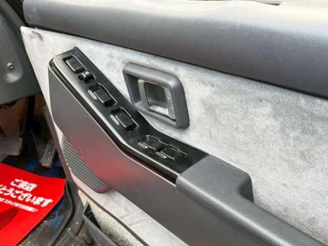 サファリ4.2 エクストラ標準ルーフグランロード ディーゼル 4WD　リフトアップ　パワステ　パワーウィンドウ　社外グリル　全塗装済　リアヒーター　デフロック　社外キーレス 4200