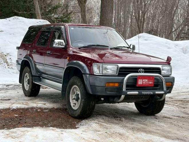 ハイラックスサーフ3.0 SSR-G ワイドボデー ディーゼルターボ 4WD　レカロシート　社外ハンドル　社外ナビ　地デジ　ETC　2バッテリー　バンパーガード　パワステ　パワーウィンドウ　純正アルミホイール　クルーズコントロール　寒冷地仕様 3000