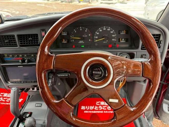 ハイラックスサーフ3.0 SSR-G ワイドボデー ディーゼルターボ 4WD　レカロシート　社外ハンドル　社外ナビ　地デジ　ETC　2バッテリー　バンパーガード　パワステ　パワーウィンドウ　純正アルミホイール　クルーズコントロール　寒冷地仕様 3000