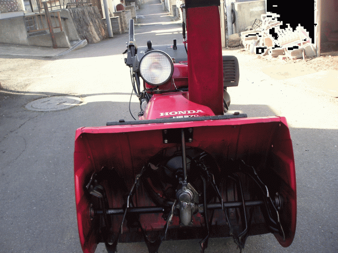除雪機ホンダ　９馬力除雪機　ＨＳ－970ＳＶ　電動シューターオーガ上下ハンド式　点検済み　即使用可