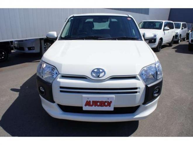 プロボックスバン1.5 F 4WD　走行500キロ　衝突軽減システム　純正LEDフォグ　電動格納ドアミラー オートライト 前後PW　ルームミラー内蔵Bカメラ　ドラレコ　Bluetooth&フルセグナビ 下廻防錆加工 フロアマット　ドアバイザー 社外14インチAW 1500