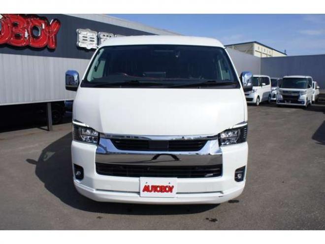 ハイエース2.7 GL ロング ミドルルーフ 4WD　IFUU製3列目対面ラウンジベッドIF-WB8フルフラットベットラウンジ展開 アルパインBIG-X　フリップダウンモニター センターコンソール 415COBRA　F/S/R/ルーフスポイラー/フェンダー/18インチAW 2700