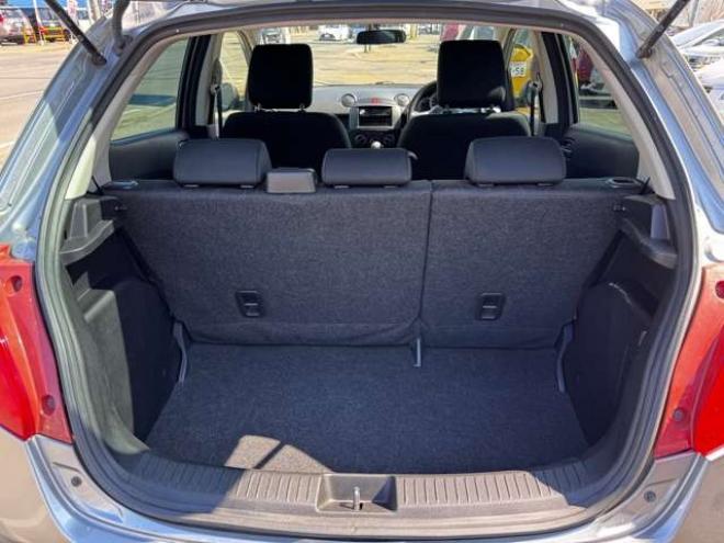 デミオ1.3 13C 4WD　キーレス・外1DIN・CD・AUX・オートライト・切替4WD・電動格納ミラー 1300