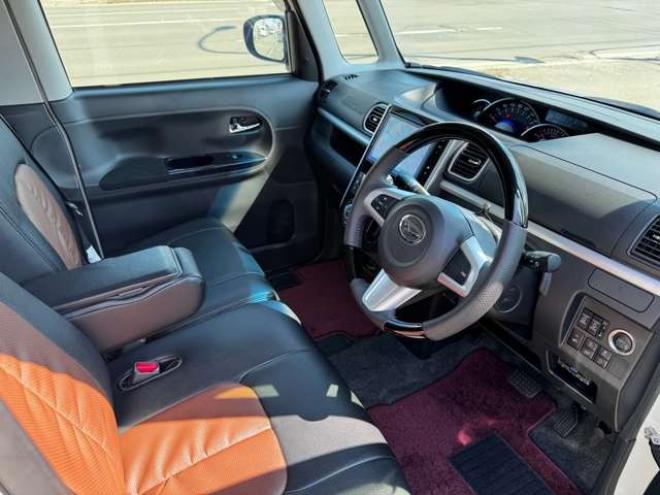 タントカスタム RS トップエディション SAIII 4WD　スマートキー・プッシュスタート・純正8incSDナビ・フルセグTV・BT・バックカメラ・片側シートヒーター・アイドリングストップ・横滑り防止・両側スライドドア・LEDヘッドライト・ETC・シートカバー 660