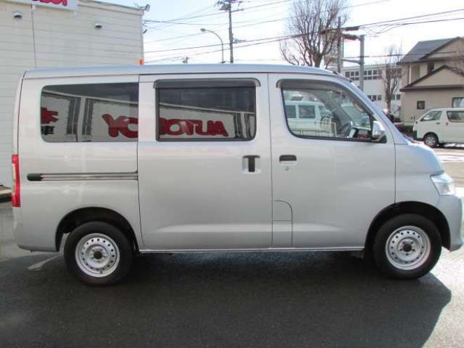 タウンエースバン1.5 GL 4WD　衝突軽減ブレーキ　LEDヘッドライト 1500