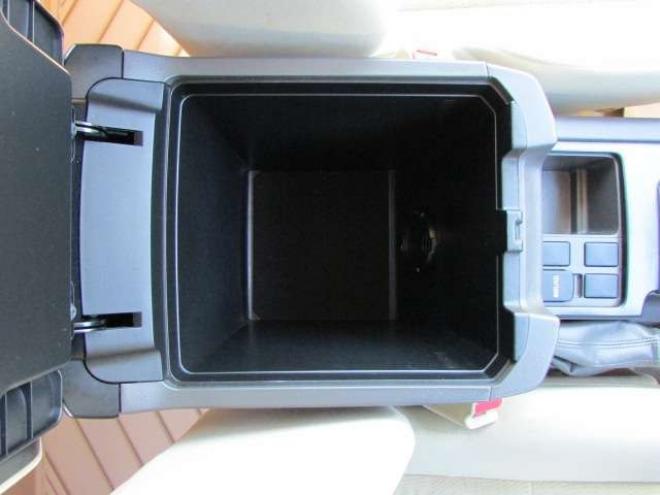 ランドクルーザープラド 2.8 TX ディーゼルターボ 4WD　社外ナビ/フルセグTV/バックカメラ/ETC/LEDヘッドライト・フォグ/ドライブレコーダー/スマートキー 2800