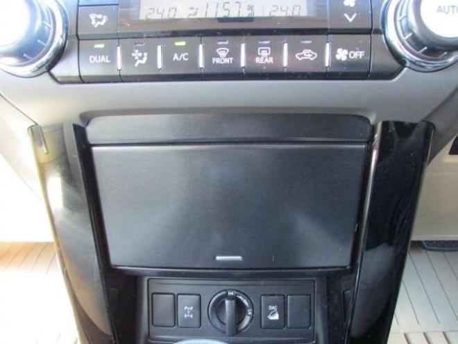 ランドクルーザープラド 2.8 TX ディーゼルターボ 4WD　社外ナビ/フルセグTV/バックカメラ/ETC/LEDヘッドライト・フォグ/ドライブレコーダー/スマートキー 2800