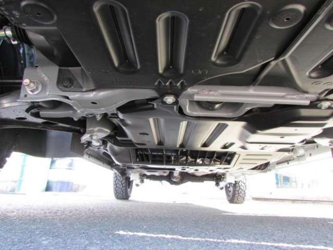 タウンエースバン1.5 GL 4WD　登録済未使用車/スマートアシスト/LEDヘッドライト/ベッドキット/MAD CROSS14インチホイール+ジオランダーX-AT/キーレス/アイドリングストップ 登録済未使用車 1500